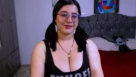 Snapshot of hanny_parkerr chatting on September 13, 2025, 6:13 am Hanny Parkerr online show from September 13, 2025, 6:13 am