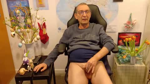 Snapshot of hansi63 chatting on March 9, 2025, 6:21 pm charly online show from March 9, 2025, 6:21 pm