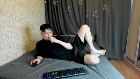 Hans online show from April 10, 2026, 3:50 pm