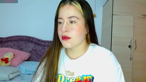 isabella   online show from October 13, 2025, 12:38 pm