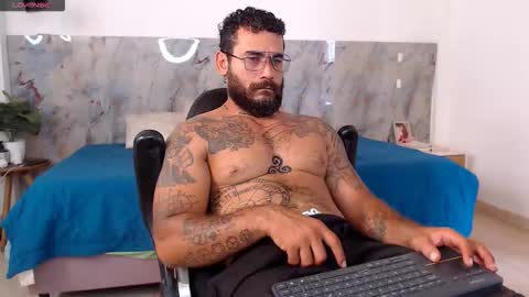 Snapshot of hanz_col chatting on March 5, 2026, 3:19 pm hanz_col online show from March 5, 2026, 3:19 pm