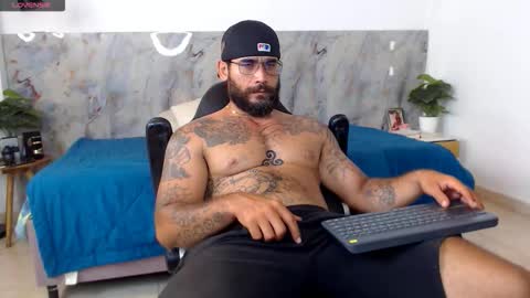 Snapshot of hanz_col chatting on March 11, 2026, 12:38 am hanz_col online show from March 11, 2026, 12:38 am