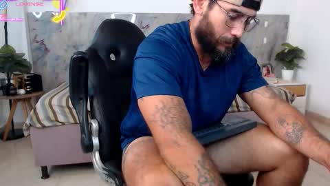 Snapshot of hanz_col chatting on March 17, 2026, 2:38 am hanz_col online show from March 17, 2026, 2:38 am