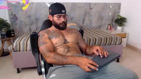 Snapshot of hanz_col chatting on March 24, 2026, 10:59 pm hanz_col online show from March 24, 2026, 10:59 pm