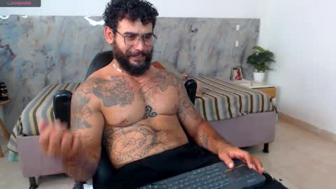 Snapshot of hanz_col chatting on April 10, 2026, 3:34 am hanz_col online show from April 10, 2026, 3:34 am