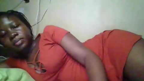 happy_dimple online show from September 19, 2025, 8:42 pm