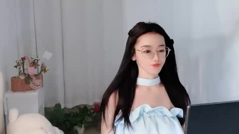 Daisy online show from April 4, 2026, 2:43 am