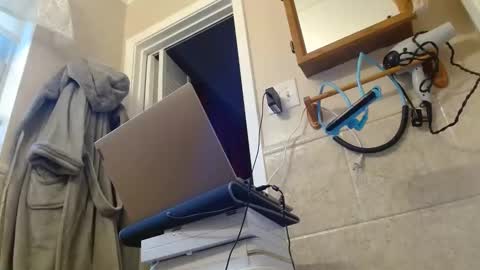 Snapshot of happyhogan1 chatting on January 31, 2025, 6:57 pm Jhonassmann12 online show from January 31, 2025, 6:57 pm