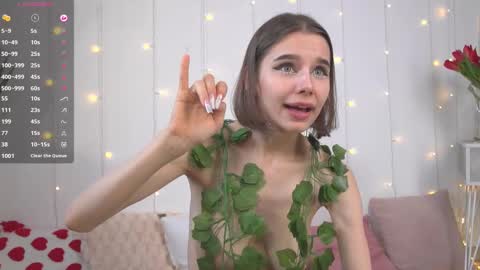 Evy  online show from March 9, 2025, 8:51 am