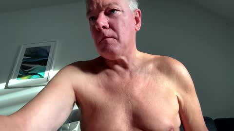 Snapshot of happysierra chatting on October 7, 2025, 6:32 am Harry online show from October 7, 2025, 6:32 am