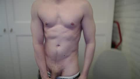 happyvelvetpaw online show from April 2, 2026, 3:20 pm