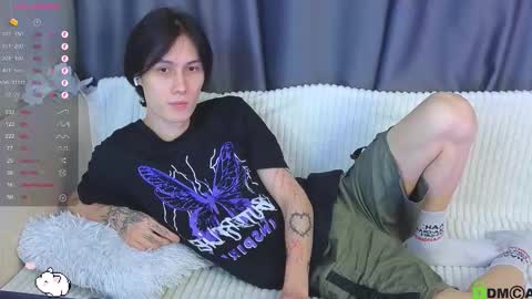 Mark online show from March 24, 2026, 7:52 pm