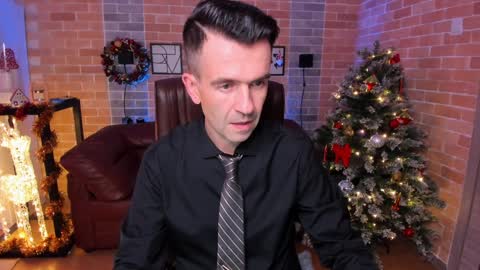 Snapshot of hard_and_juici chatting on December 25, 2024, 5:47 pm Steve online show from December 25, 2024, 5:47 pm