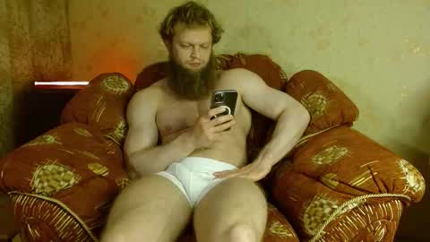 Valentino Hard online show from October 8, 2025, 8:17 pm