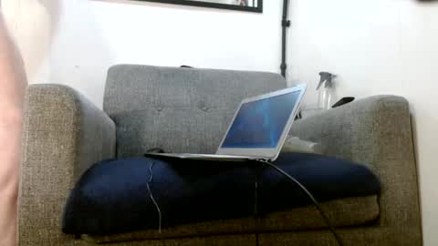 hardck8in online show from December 27, 2024, 4:04 am