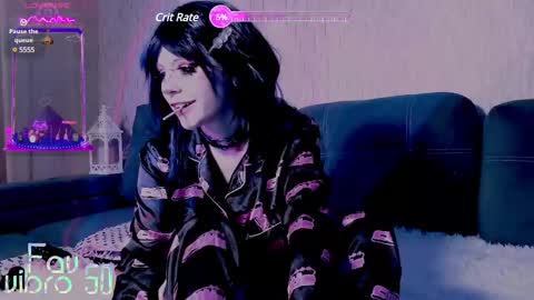 Mia online show from February 24, 2025, 2:51 am