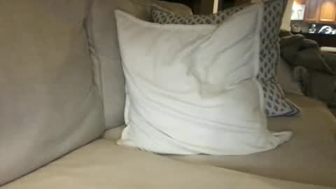 hardd218 online show from November 9, 2025, 5:06 am