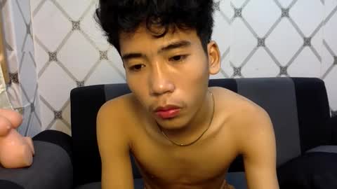 hardfuckeryuzu online show from March 16, 2026, 3:23 am