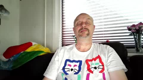 MrLazy online show from June 7, 2026, 6:17 am