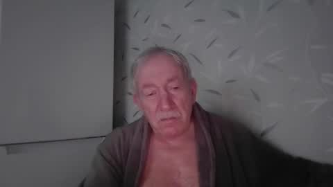 Snapshot of hardon4u123456789 chatting on November 15, 2025, 2:57 pm hardon4u123456789 online show from November 15, 2025, 2:57 pm