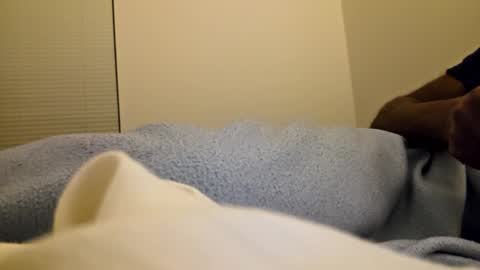 Snapshot of hardone00000 chatting on October 17, 2025, 4:15 am hardone00000 online show from October 17, 2025, 4:15 am