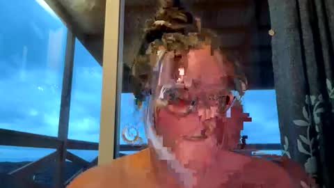 Snapshot of harlequincurve chatting on April 11, 2026, 4:28 am Fiiona online show from April 11, 2026, 4:28 am