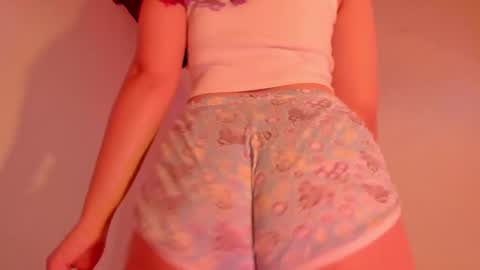 Snapshot of harley_red chatting on February 9, 2025, 6:54 am Annie online show from February 9, 2025, 6:54 am