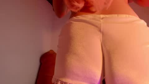 Snapshot of harley_red chatting on September 9, 2025, 5:51 am Annie online show from September 9, 2025, 5:51 am