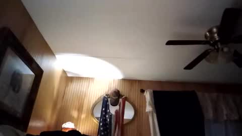 Snapshot of harleyfox2 chatting on November 28, 2025, 1:25 pm harleyfox2 online show from November 28, 2025, 1:25 pm