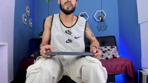 harold_999 online show from April 28, 2026, 2:27 am