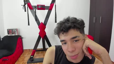 Harry online show from January 7, 2025, 7:38 pm