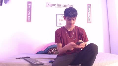 Snapshot of harrythomson1 chatting on December 27, 2024, 5:42 am harry thomson online show from December 27, 2024, 5:42 am