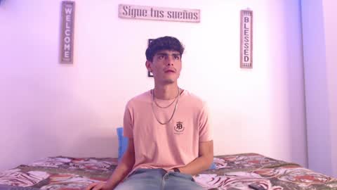 Snapshot of harrythomson1 chatting on January 18, 2025, 5:10 am harry thomson online show from January 18, 2025, 5:10 am