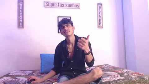 Snapshot of harrythomson1 chatting on January 26, 2025, 8:36 am harry thomson online show from January 26, 2025, 8:36 am