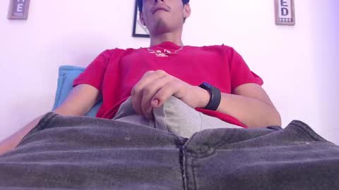 Snapshot of harrythomson1 chatting on February 14, 2025, 7:59 am harry thomson online show from February 14, 2025, 7:59 am