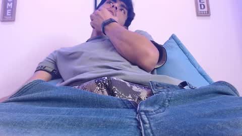 Snapshot of harrythomson1 chatting on February 16, 2025, 7:26 am harry thomson online show from February 16, 2025, 7:26 am