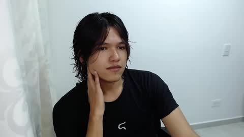 Snapshot of haru_boi chatting on March 1, 2025, 5:31 am Haru online show from March 1, 2025, 5:31 am