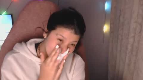 lady online show from April 1, 2026, 8:26 am