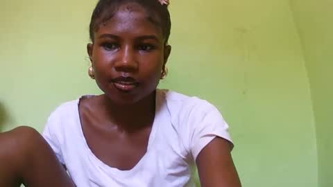 hasleyinah online show from March 19, 2026, 11:03 am