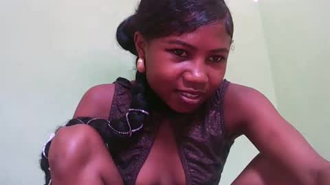 hasleyinah online show from April 13, 2026, 6:41 am