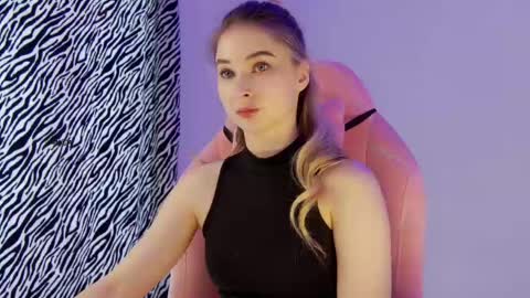Anna online show from May 27, 2026, 12:46 pm