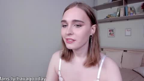 Mia online show from February 20, 2026, 6:59 am