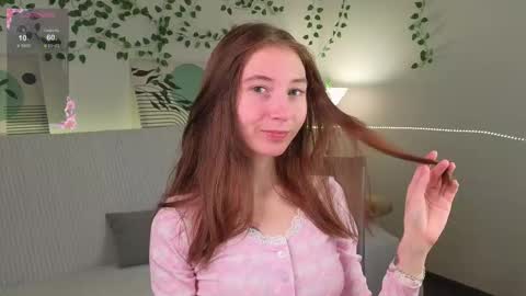 Lola online show from December 19, 2025, 10:00 am