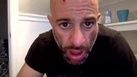 Snapshot of havingfun103 chatting on December 13, 2024, 8:37 pm havingfun103 online show from December 13, 2024, 8:37 pm