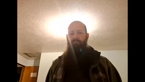 Snapshot of hawktalon007 chatting on October 6, 2025, 3:04 am Robert online show from October 6, 2025, 3:04 am