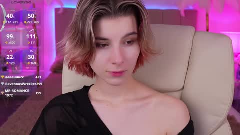 Snapshot of haylaamber chatting on December 3, 2024, 10:17 am haylaamber online show from December 3, 2024, 10:17 am