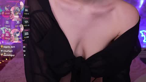 Snapshot of haylaamber chatting on January 28, 2025, 5:32 am haylaamber online show from January 28, 2025, 5:32 am