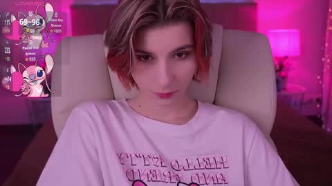 Snapshot of haylaamber chatting on February 18, 2025, 7:10 am haylaamber online show from February 18, 2025, 7:10 am