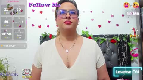 hazel online show from November 21, 2025, 8:46 am