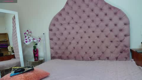 Agata online show from April 16, 2026, 7:42 am